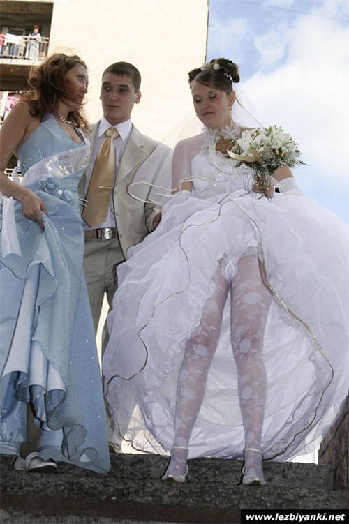 рисунки голых невест
