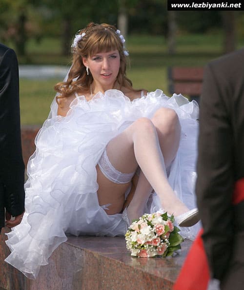 Порно Невест В Нижнем Белье
